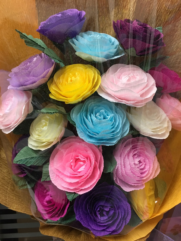 人造紙花、手工花、單朵、花束、材料、高級進口紙、皺紋紙製作、完全客製--花束系列-玫瑰花、牡丹花、荷花、百合、繡球花、康乃馨、海芋、向日葵、各類花型